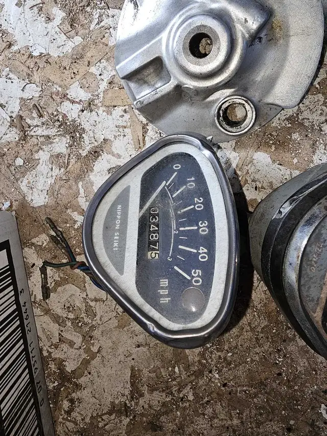 Honda ct70 z50 parts in Motorcycle Parts & Accessories in Mississauga / Peel Region - Image 4