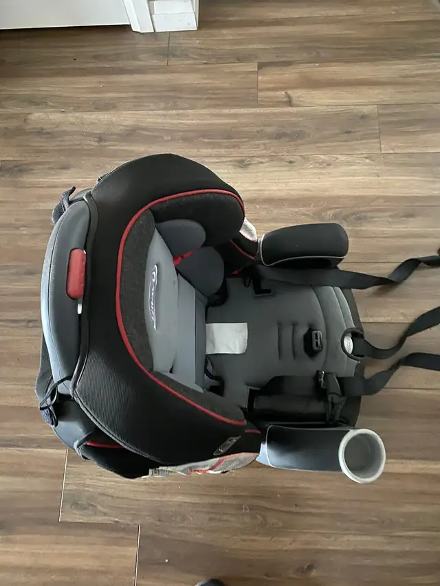 Graco car seat for kids in Strollers, Carriers & Car Seats in City of Toronto - Image 3