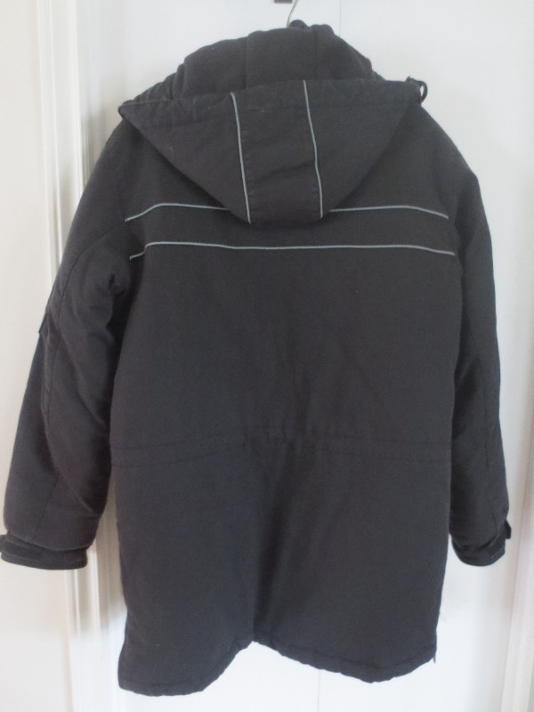 Men's Medium Black Dakota Insulated jacket,  heavy winter jacket in Men's in Timmins - Image 2