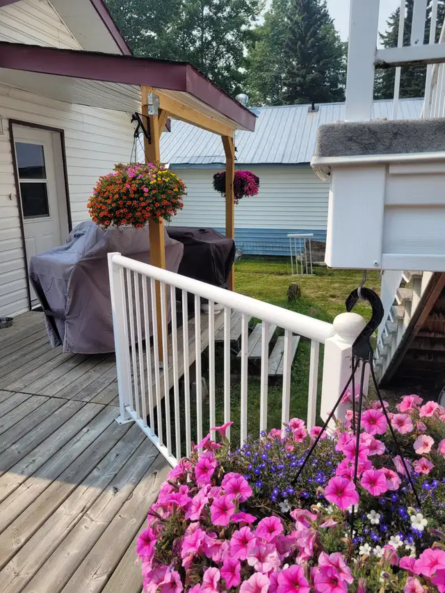 Cluculz Lake House for Sale in Houses for Sale in Vanderhoof - Image 5