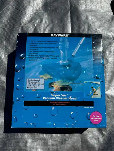 • See-thru design for fast and easy cleaning • Long-wearing brushes quickly loosen tough algae spots...