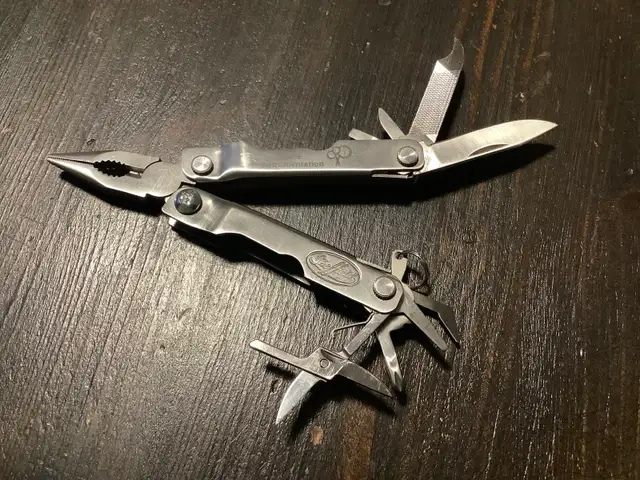 4 Multi-Tools in Hand Tools in Edmonton - Image 10
