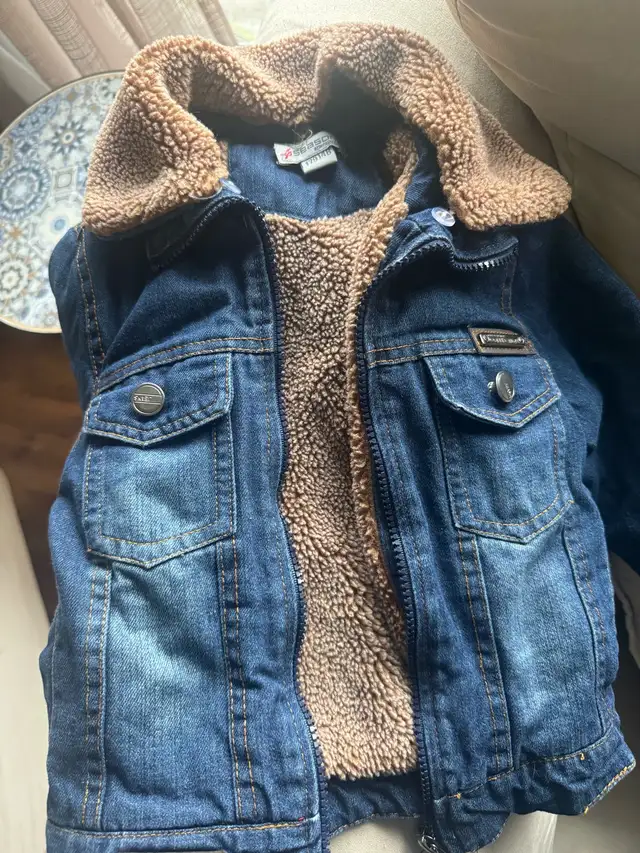 Season Kids Denim Sherpa Jacket in Kids & Youth in Kingston - Image 3