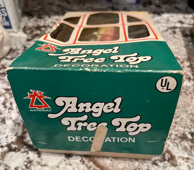 MORE CHRISTMAS! MCM CERAMIC SANTA BANK / VINTAGE ANGEL TREE TOP in Arts & Collectibles in Mississauga / Peel Region - Image 8