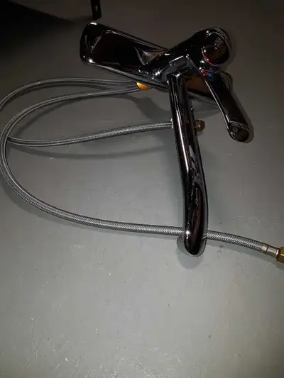 kitchen Taps, Voir plus