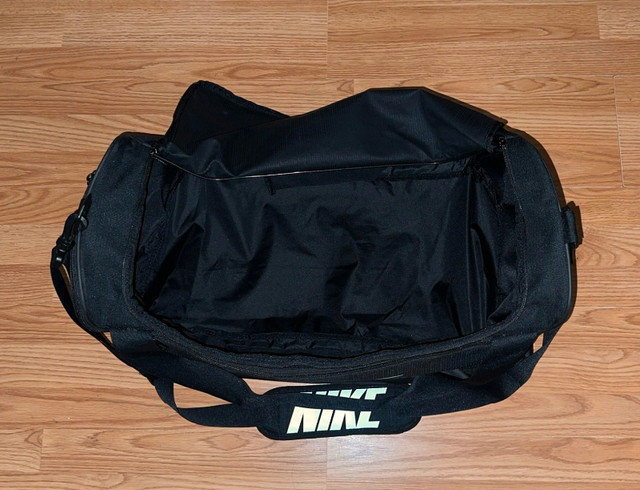 Nike Duffle Bag (Black) in Other in North Bay - Image 4