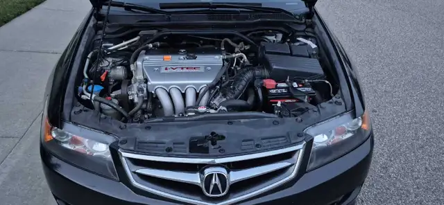 2006 Acura TSX (6 Speed MT) in Cars & Trucks in St. Albert - Image 6