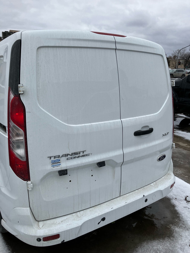 2014 Ford transit Connect  XLT w Dual sliding doors ~ SAFETIED in Cars & Trucks in Winnipeg - Image 4
