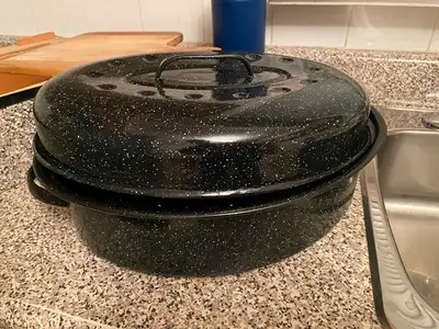 Carbon Steel Oval Roasting Pan, View more