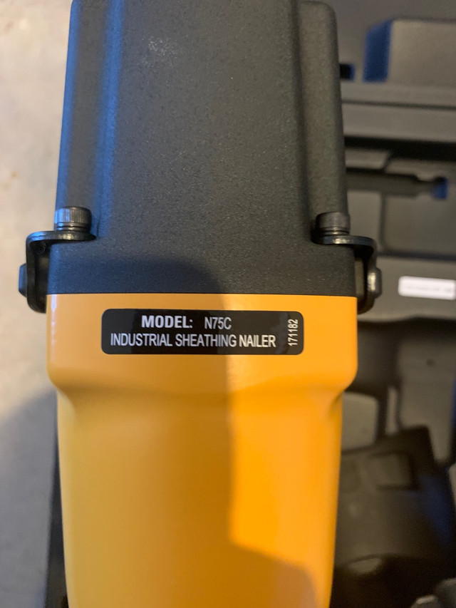NEW - Bostich coil nailer 1.25-2.5 in nails  in Power Tools in Bedford - Image 2