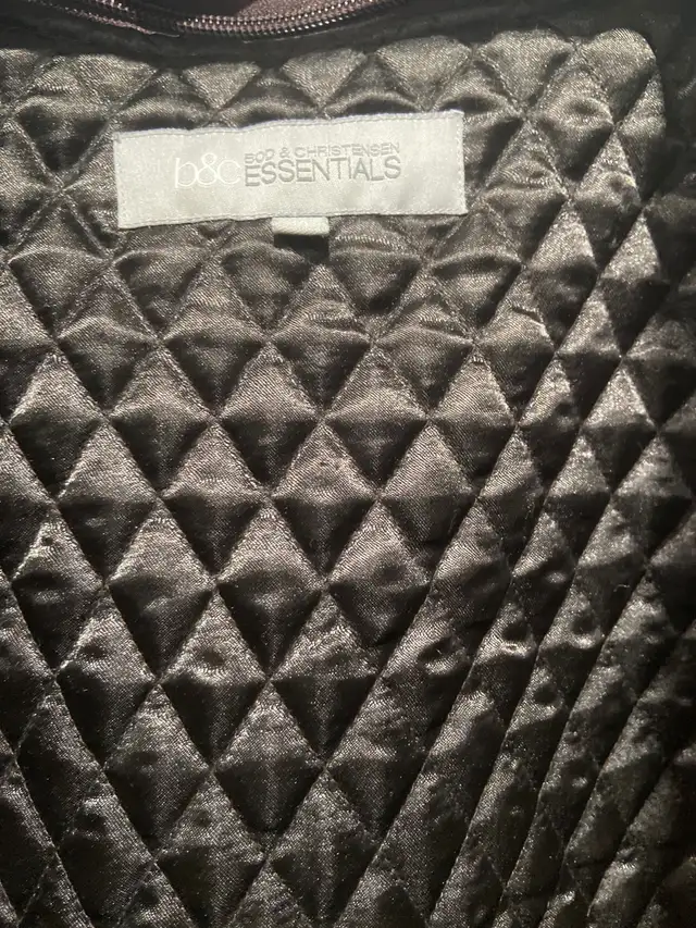 Bod & Christensen B&C Essentials Women’s Leather Jacket in Women's - Tops & Outerwear in Mississauga / Peel Region - Image 4