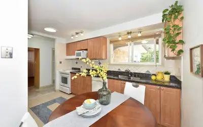 Furnished and spacious bedroom basement unit available for rent. Shared kitchen/washroom with a prof...