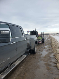 Man with trucks and trailers available 24/7