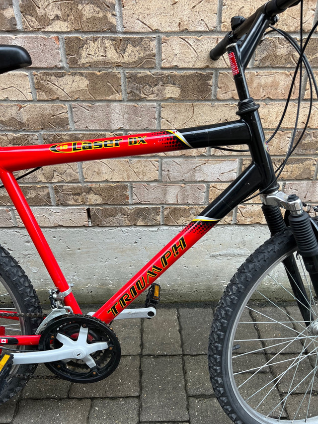 26” Triumph mountain bike. XL frame in Mountain in Markham / York Region - Image 2