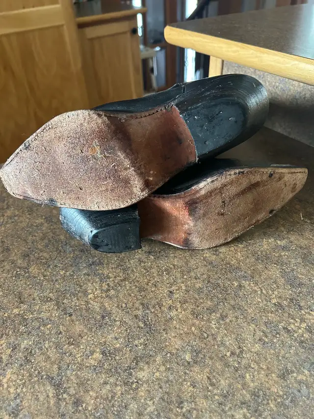 Women’s Cowboy Boots in Women's - Shoes in Kawartha Lakes - Image 5