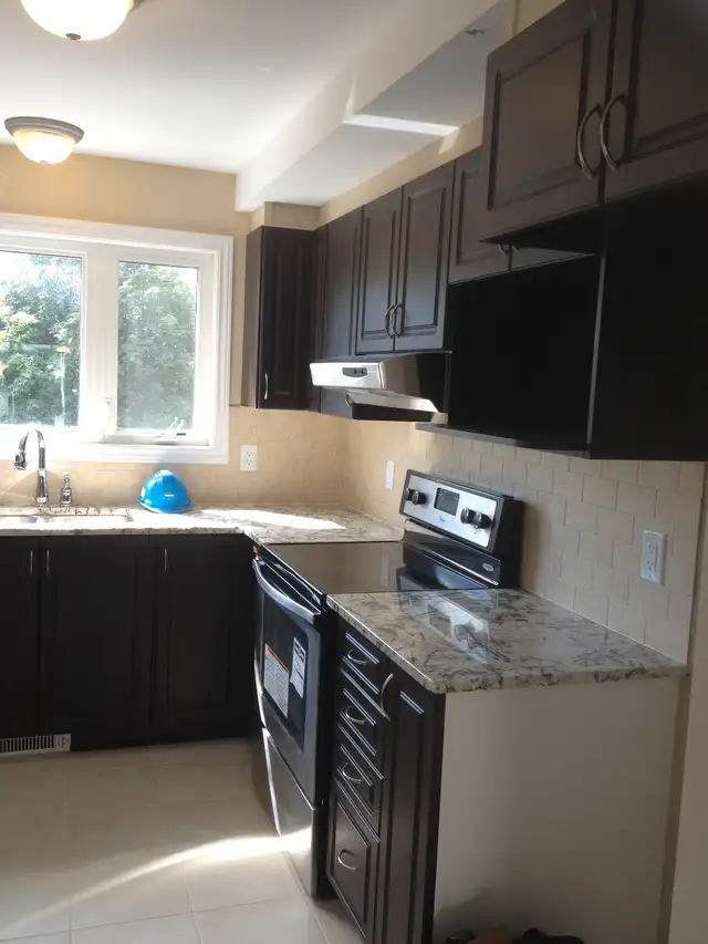Bedroom Kanata High Tech Hub  (all utilities included)63234755532161124