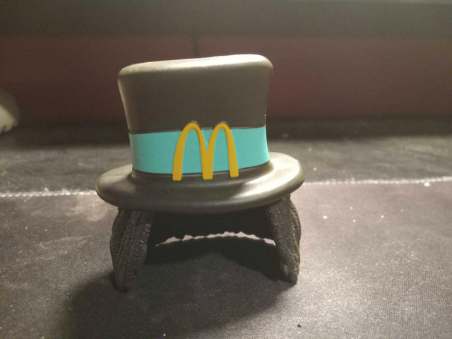 2024 McDonald's nugget, happy meals adult. in Arts & Collectibles in Brantford - Image 4