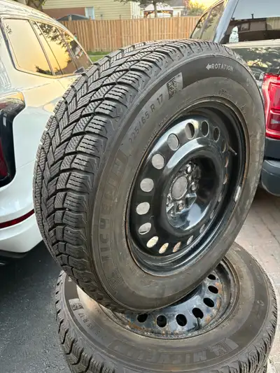 225/65/17 Michelin X-Ice Snow SUV Mounted and balanced on steel wheels 5x114.3 Bolt Pattern 64.1mm C...