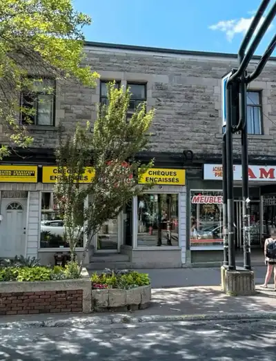 Chambre à louer 600$ dans Hochelaga Près de plusieurs commodités, bus 139/439 métro pie IX, épicerie...