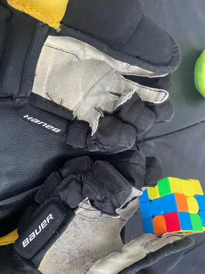 Strathcona warriors hockey gloves & jacket, View more