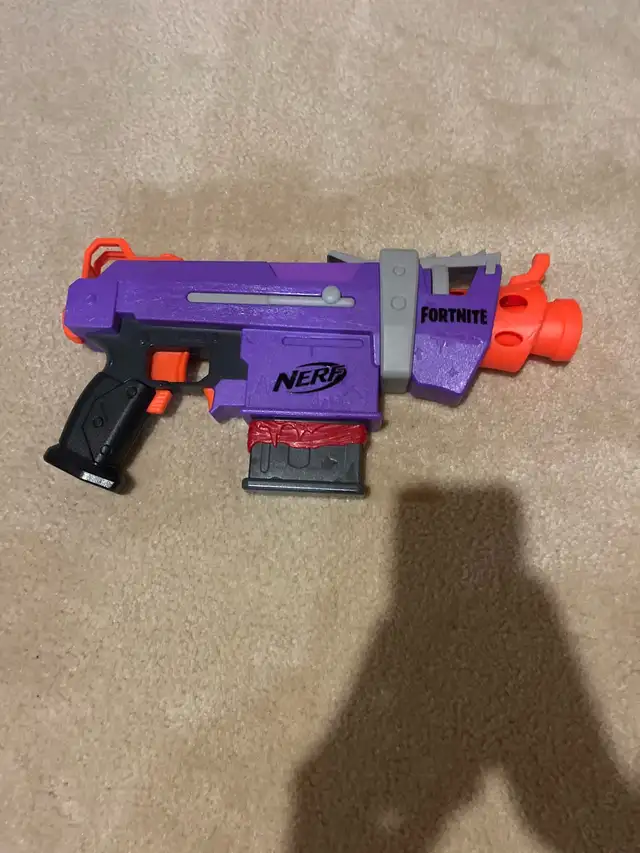 Nerf Fortnite SMG-E