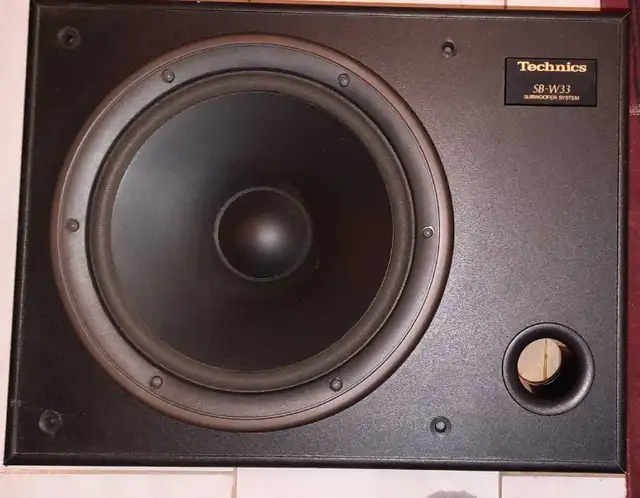 Technics subwoofer pasive in Speakers in City of Toronto - Image 2