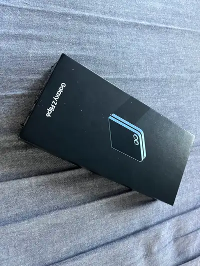 New - Samsung Galaxy Flip6 256GB Unlocked , View more