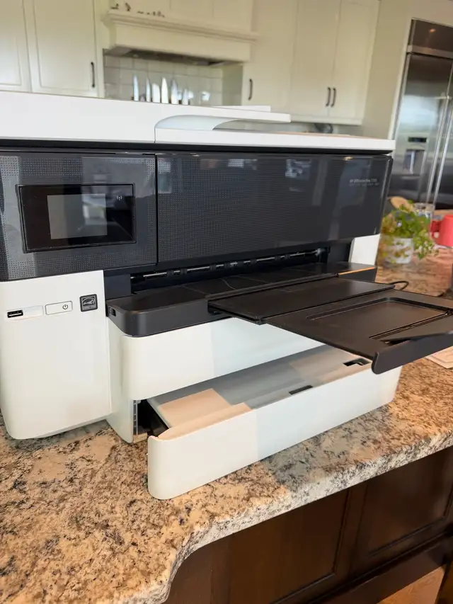 HP OfficeJet Pro 7740 Wide Format All-in-One Printer – Excellent527575106989608967