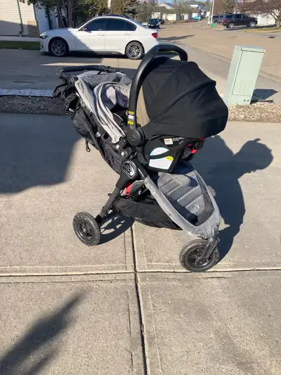 City Mini GT Single Stroller – All-Terrain, One-Hand Fold, View more