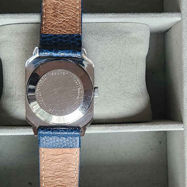 Vintage Bulova Stainless Steel Watch in Jewellery & Watches in Ottawa - Image 4