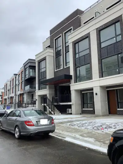 Brand new townhouse in a family-friendly neighbourhood, Rent fee includes Parking, locker and Intern...