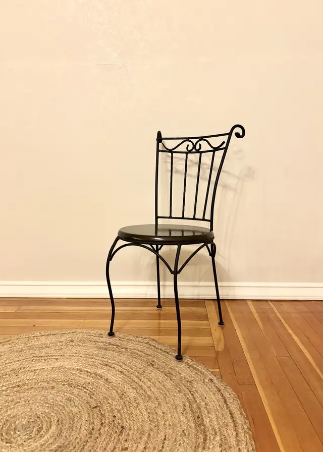 wrought iron & solid wood chairs  in Chairs & Recliners in Nelson - Image 5