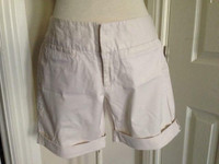 DKR & Company Woman Shorts Mid. Rise off White Size 6