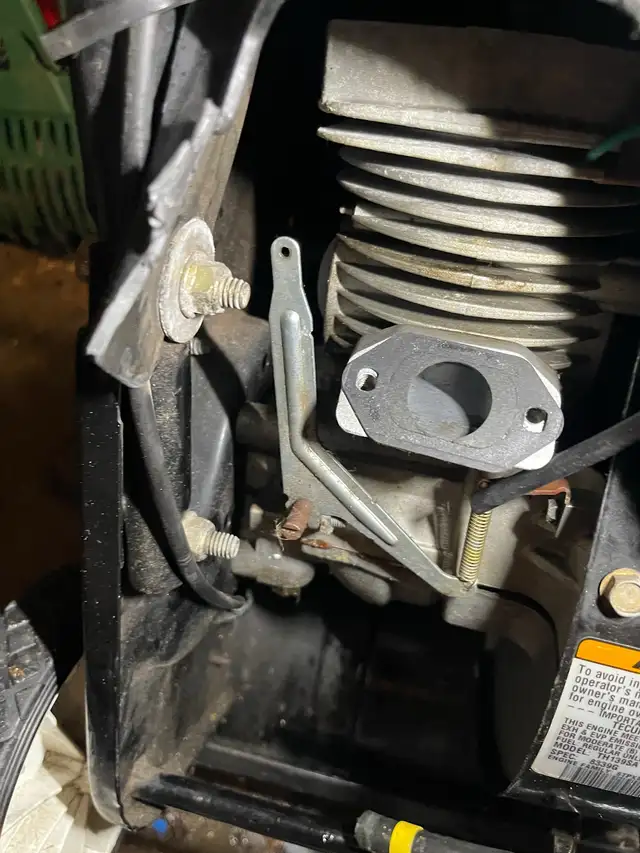 Tuneup your snowblower in Snowblowers in Oshawa / Durham Region - Image 9