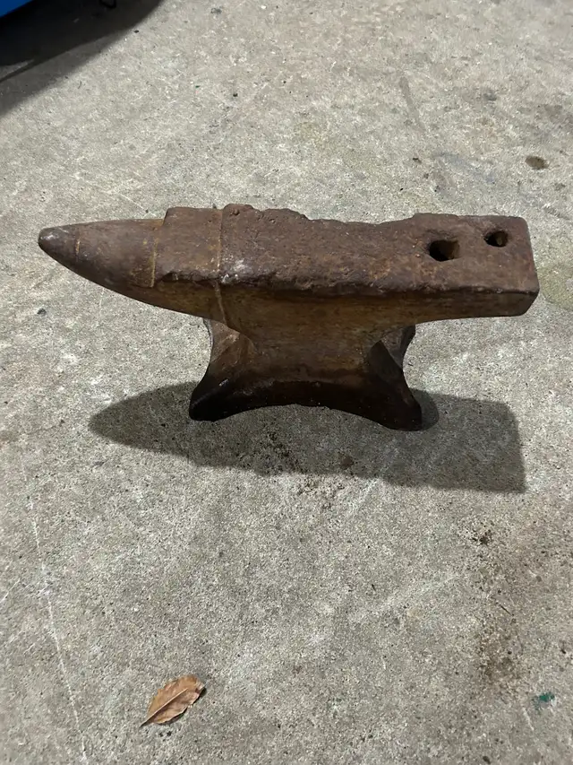 Vintage anvil64645239408642122