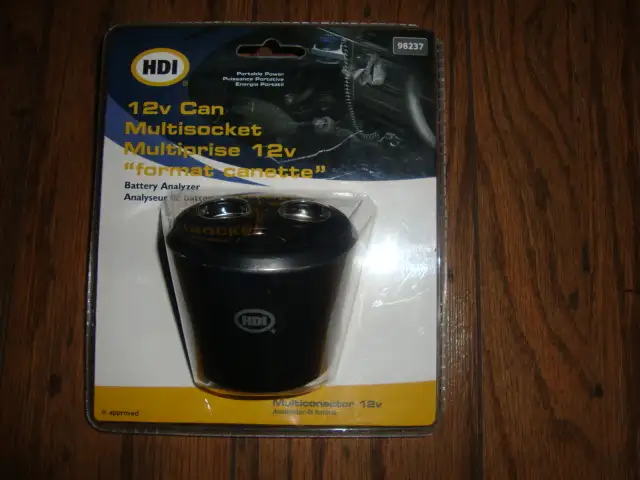 12V MULTI SOCKET CAN WITH PLUG AND WIRE in Fishing, Camping & Outdoors in Norfolk County - Image 2