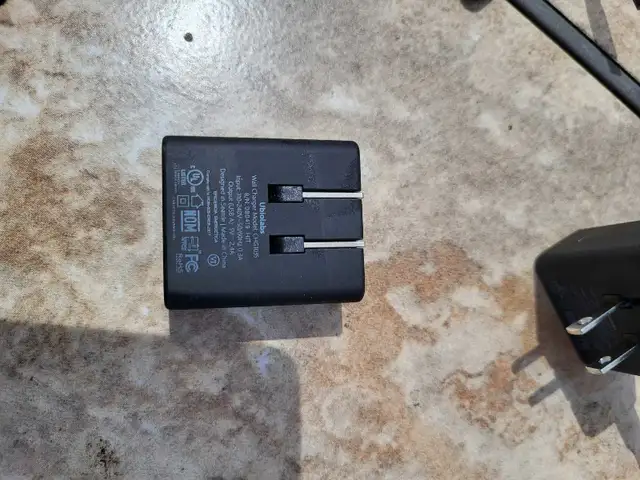 Cell charger & 3 foot cord in Cell Phone Accessories in Kingston - Image 5