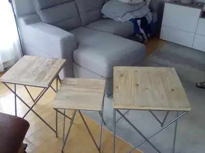3 petites tables de salon gigognes, View more