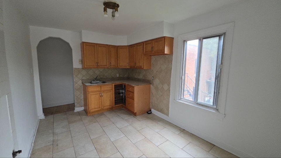 Apt for rent - CDN 2