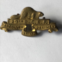 WW1 CEF Vancouver Regiment Collar Badge $25