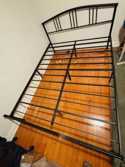 Moving Out, Selling a VECELO queen size metal bed frame in black with a stylish castle headboard des...