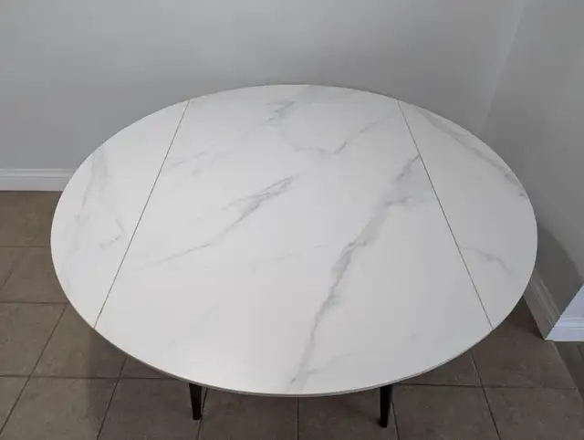 NEW Trendy Dinning Table (Convertible)64595459049857120