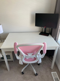IKEA table - no chairs 