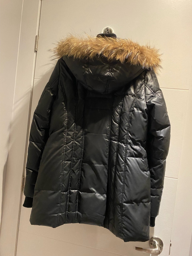 Manteau hiver  dans Femmes - Hauts et vêtements d'extérieur  à Saint-Jean-sur-Richelieu - Image 2