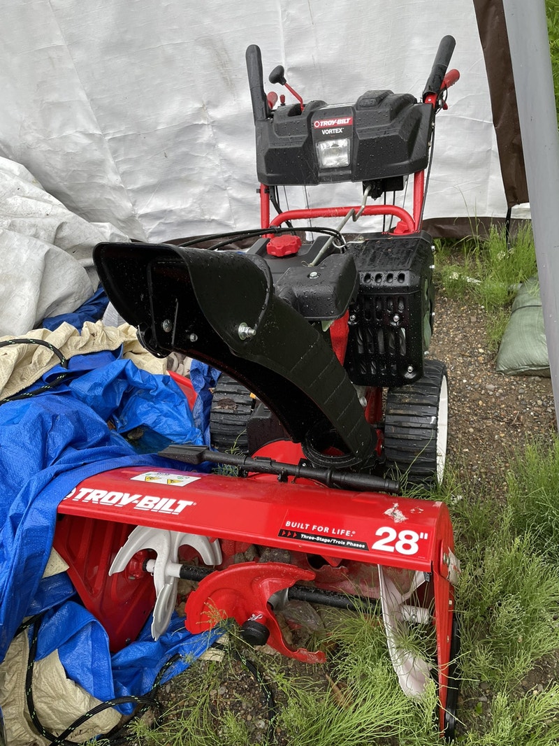 Troy 3 stage snow blower Snowblowers Prince Kijiji