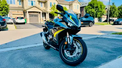 CBR 500R Clean as new, 5k kms on it. Never dropped. Very good mileage, $20 gas good enough for a whi...