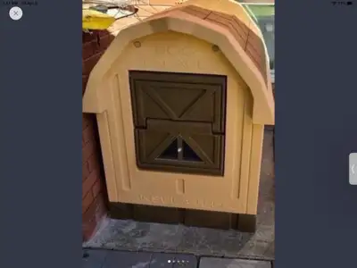 Dog Palace  with Central Heater brand new in the box, View more