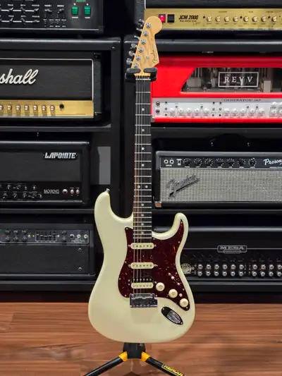 Fender American Elite Stratocaster HSS (Échange Possible), View more