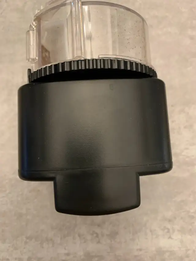 Nutrafin, Nutramatic 2X, Aquarium Automatic Feeder in Fish for Rehoming in Oakville / Halton Region - Image 2