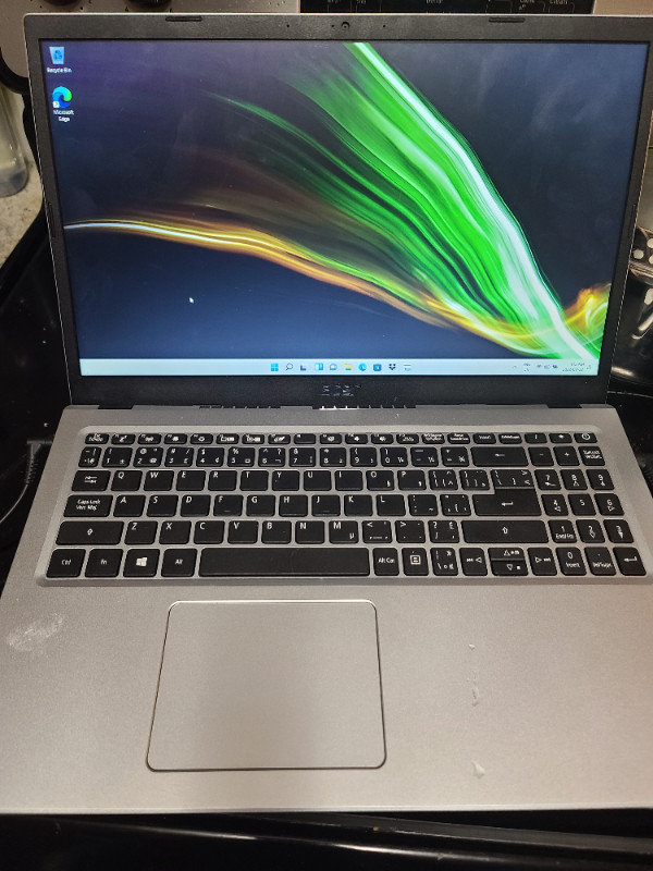 Acer aspire a115-32 Intel Celeron WITH WINDOWS 11 in Laptops in Markham / York Region